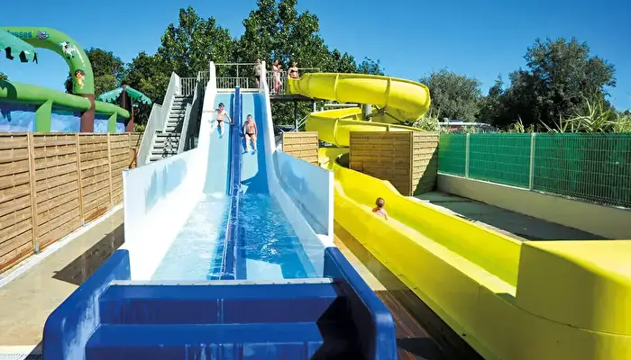 Camping Aqua 3 Masses.