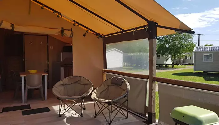 Camping Couleurs du Monde.