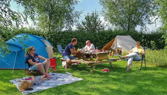 Camping De Maasakker.