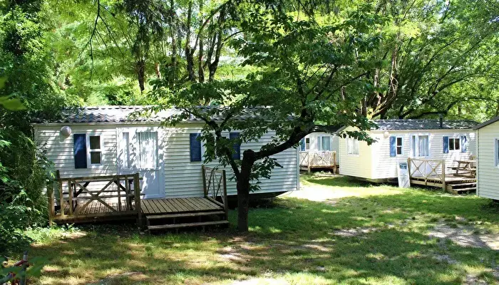 Camping Des Tunnels.