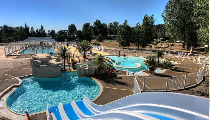 Camping Domaine Du Collet.