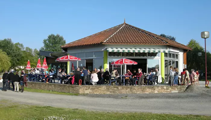 Camping du Chêne - Seasonova.