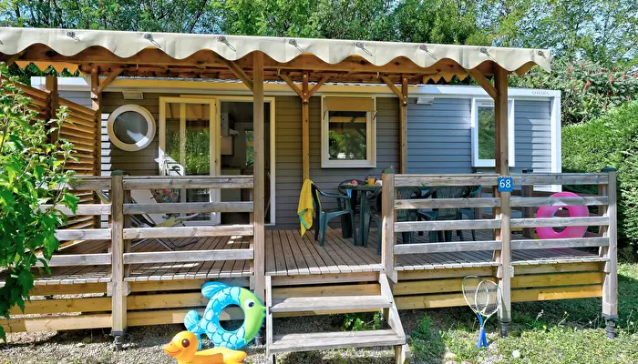 Camping La Chataigneraie - Flower.