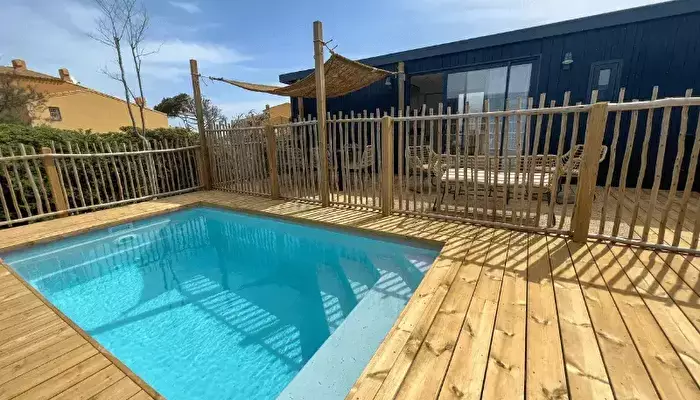 Camping la Clape Village.