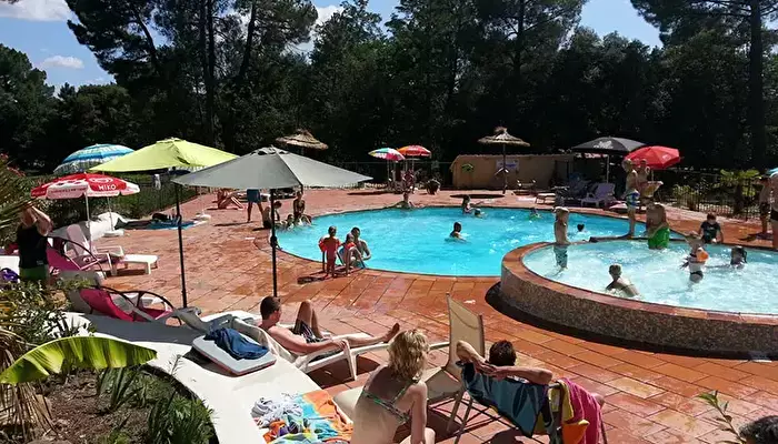 Camping La Simioune.