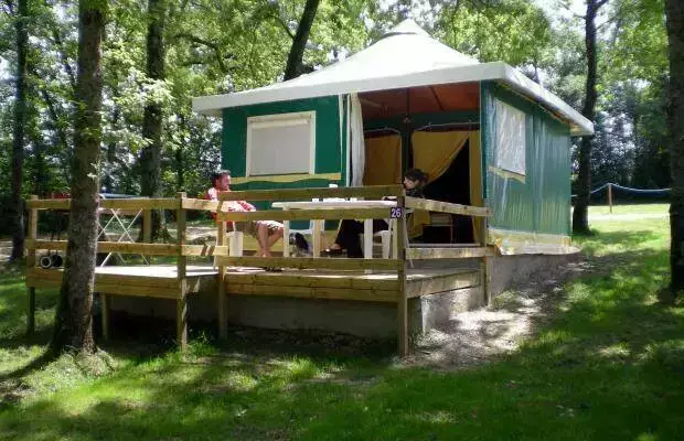 Camping Le Faucon D'or.