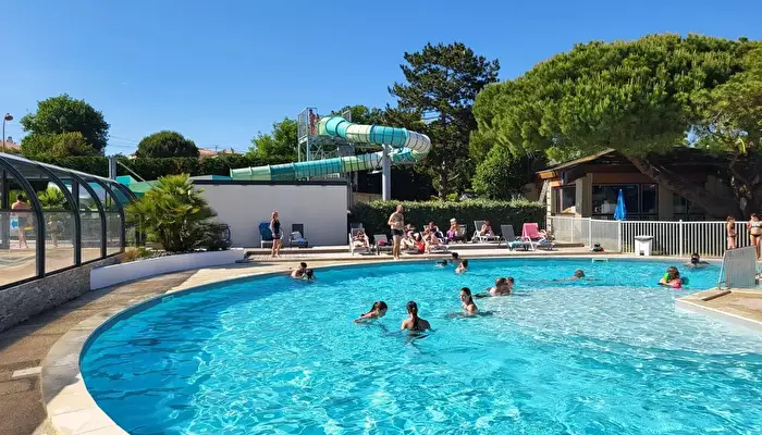 Camping Le Nauzan Plage - Flower.