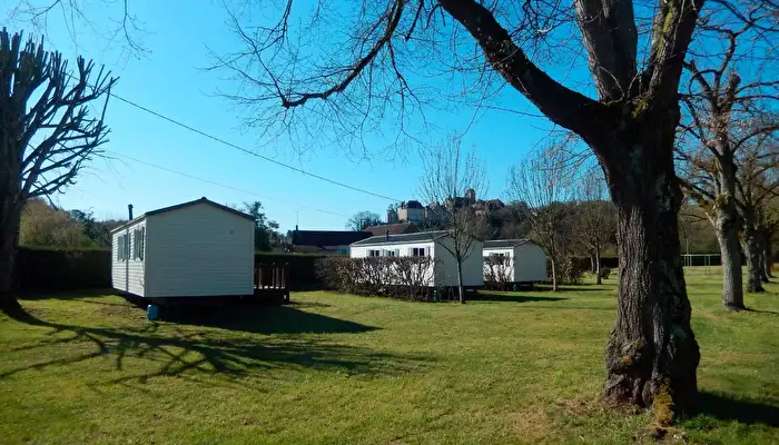 Camping Le Petit Port - Onlycamp.