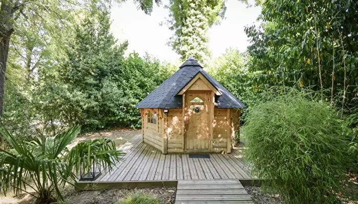 Camping Le Pré Des Moines.