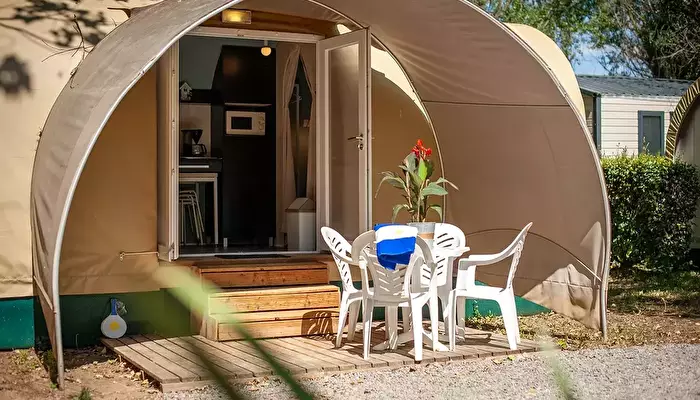 Camping Les Berges du Canal.