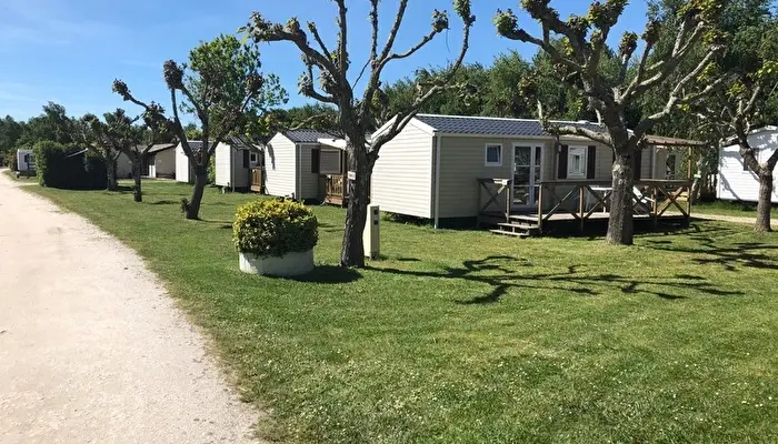 Camping Les Franquettes.