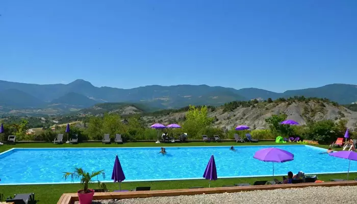 Camping Les Hauts De Rosans.