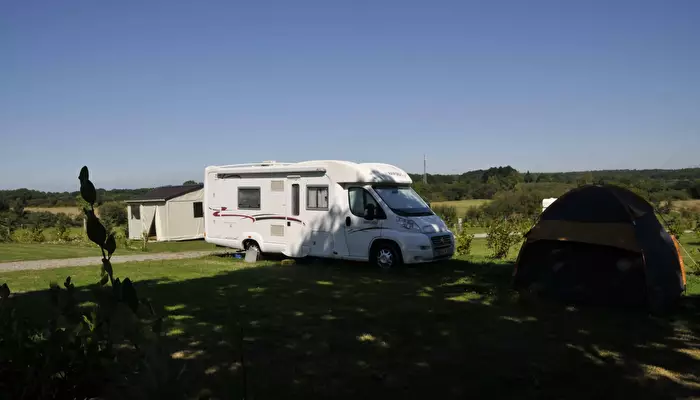 Camping Les Prairies De L'étang.