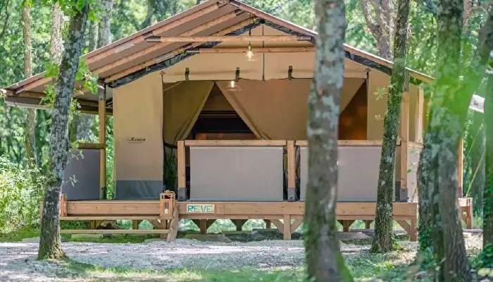 Camping Les Truffières.