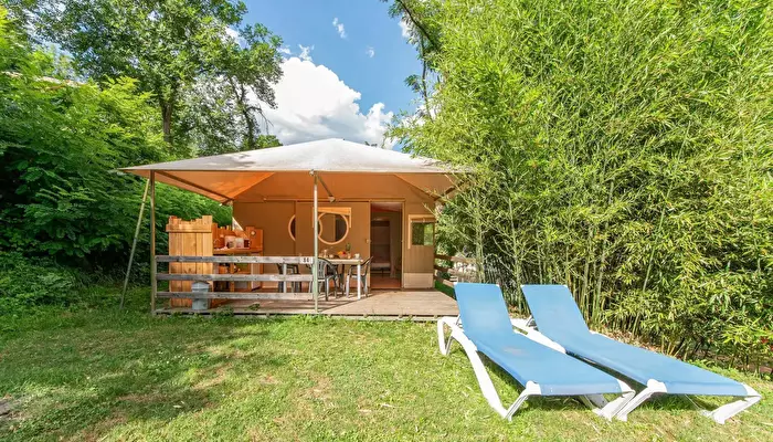 Camping maeva Escapades Coeur d'Ardèche.