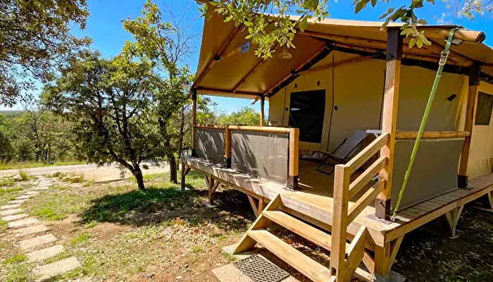 Camping Nature L'Ombrage.