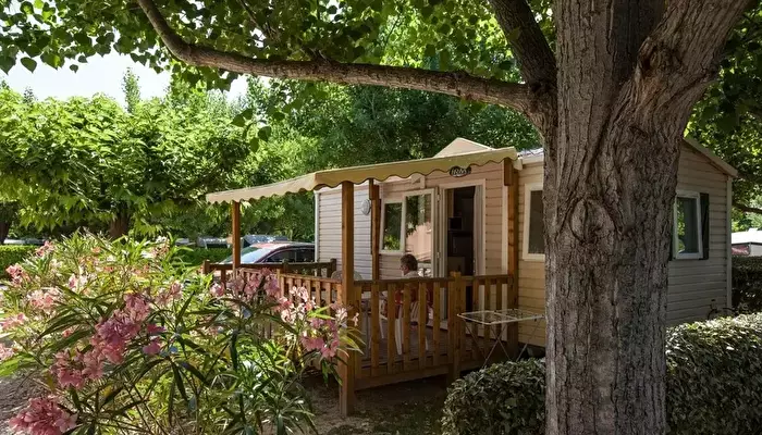 Camping Paradis Les Amarines.
