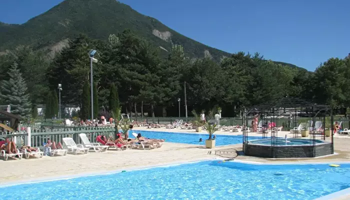 Camping Solaire.