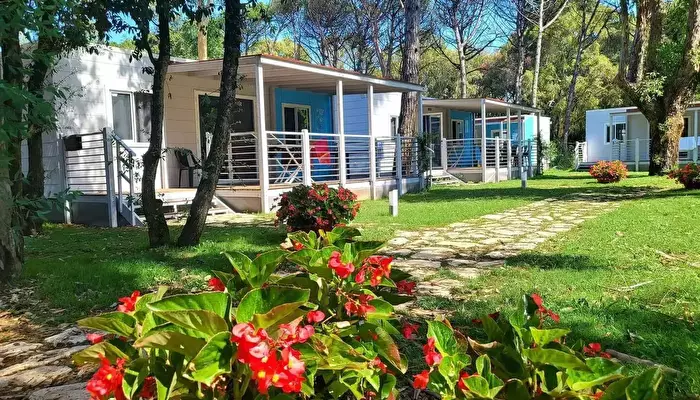 Camping Village Baia Domizia.