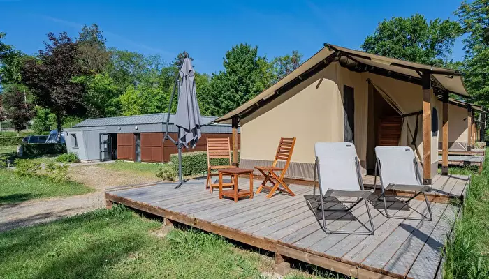 CampOvillage - Camping de Vierzon.