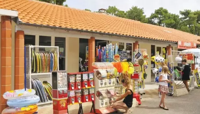 Idéal Camping.