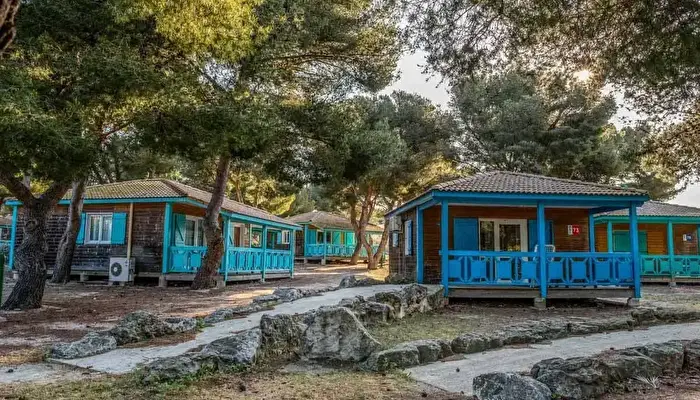 Les Chalets de la Mer.