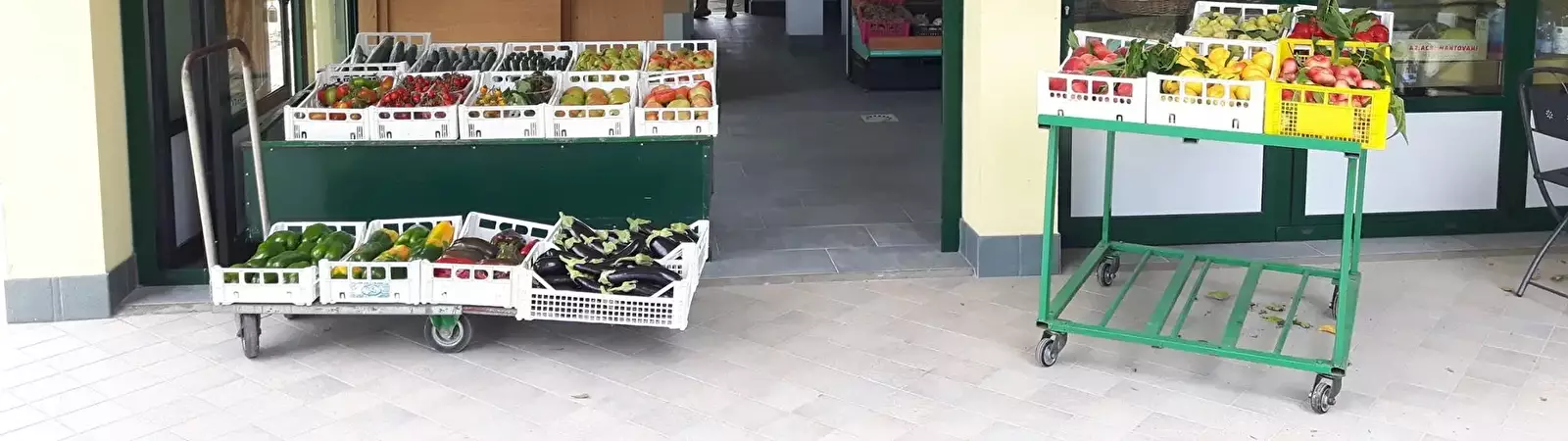 Tienda-Supermercado Agricampeggio da Scarpa