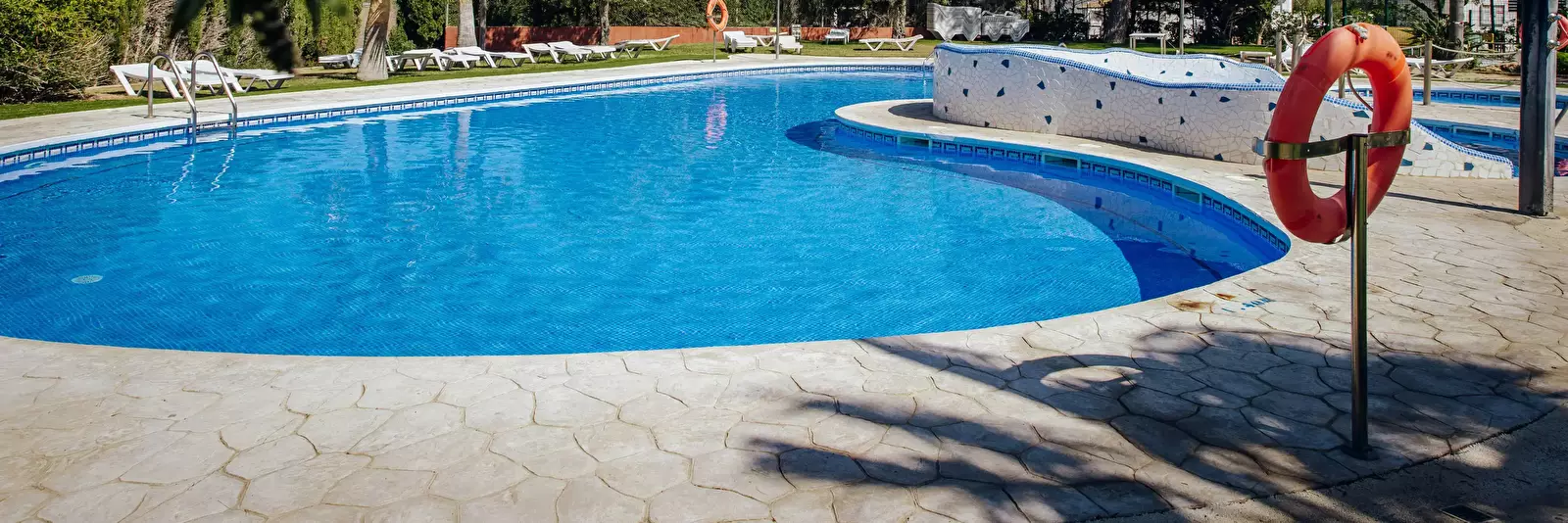 Piscina Alannia Costa Dorada