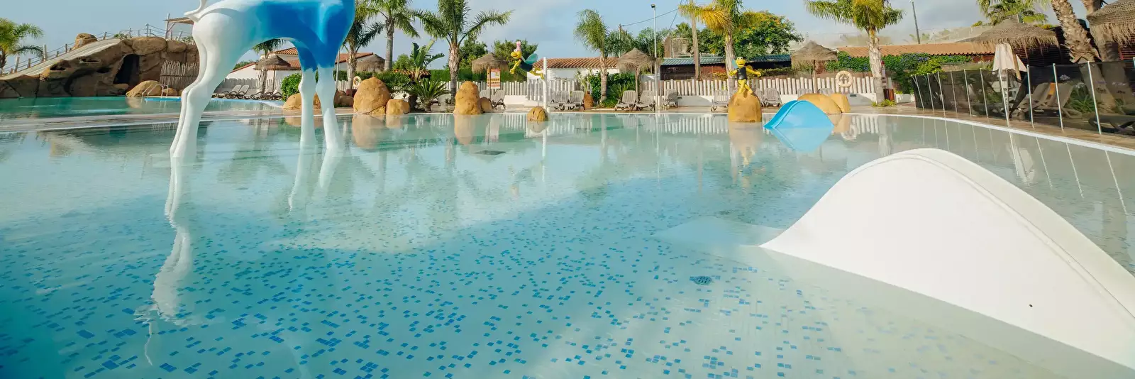 Piscina Alannia Els Prats