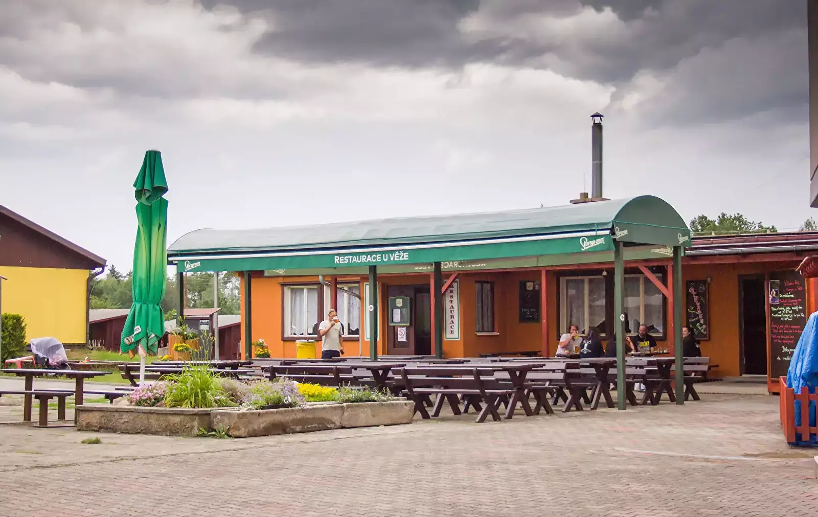 Cafe-Bar-Restaurant Autokemp U Věže