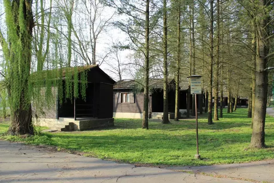 Chalet-Bungalow Autokempink Straznice