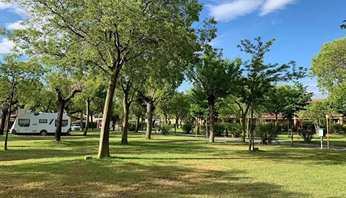 Baia Holiday Romantica a Lago.