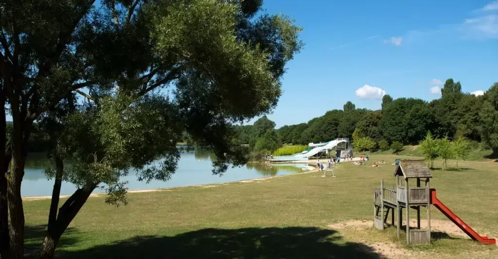 Plaża Base de Loisirs du Colvert