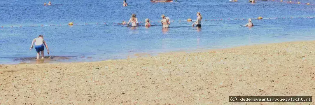 Nadar en lago o estanque Boerencamping De Binnentuin