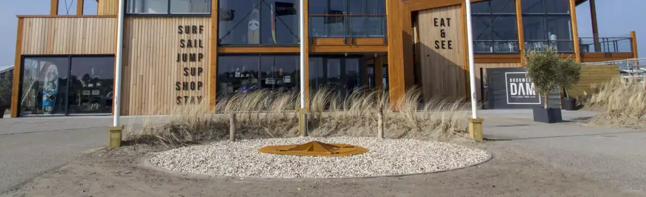 Entrance Brouwersdam Beachlodges