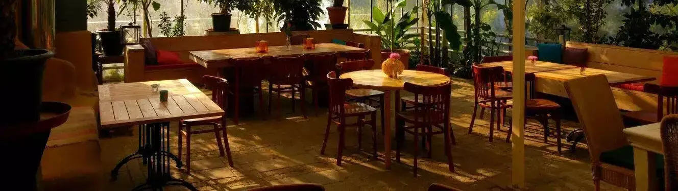 Kavárna restaurace bar Buitenpost
