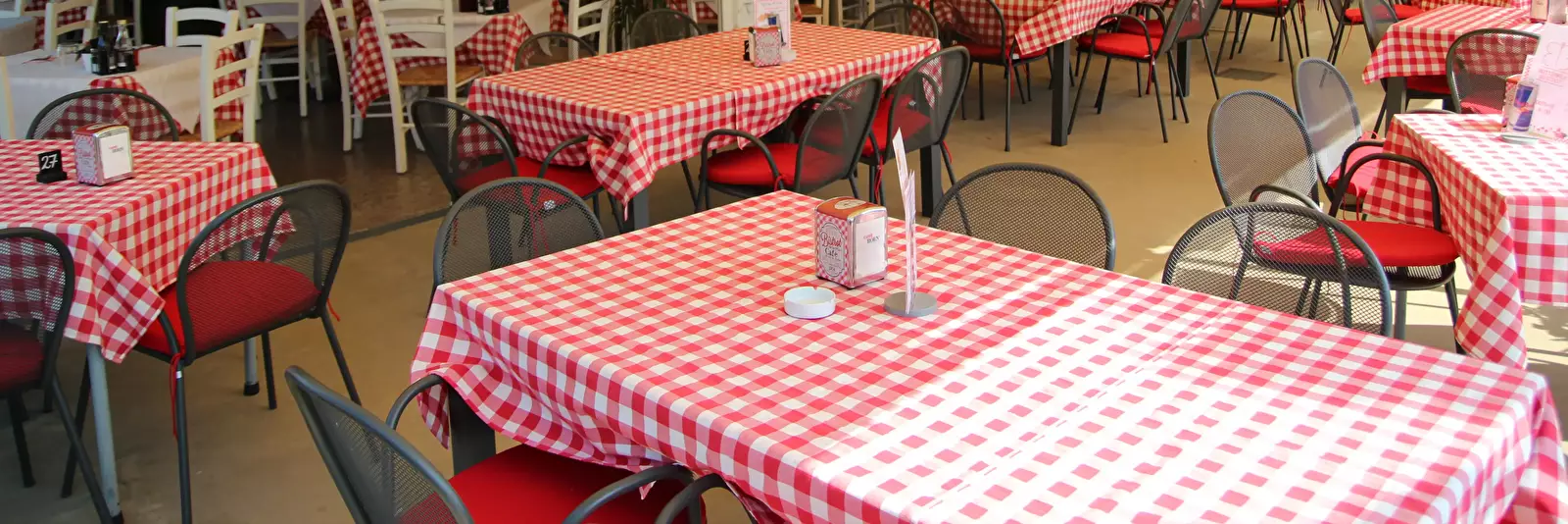 Cafe-Bar-Restaurant Butterfly Camping Village