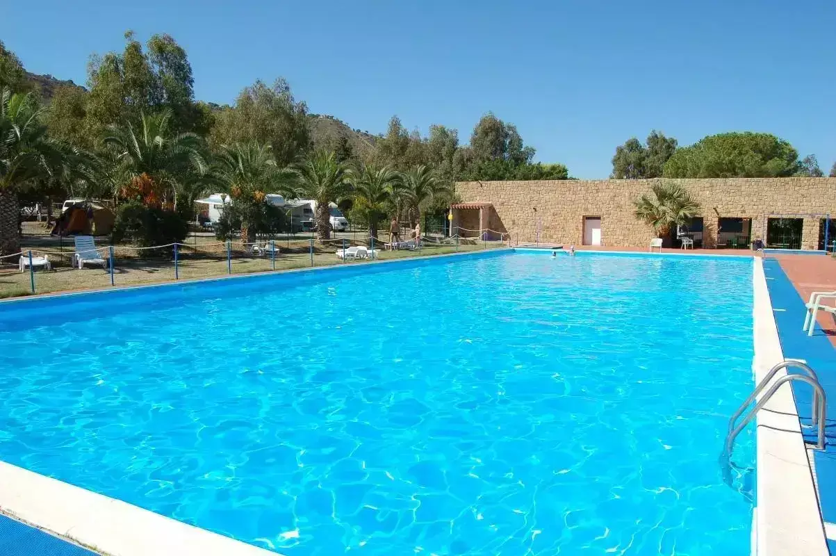 Swimming pool Campeggio Costa Ponente