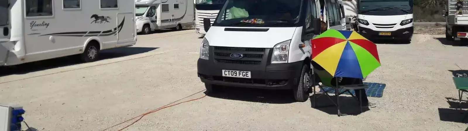 Parcela para autocaravana Camper Park El Pinet Playa