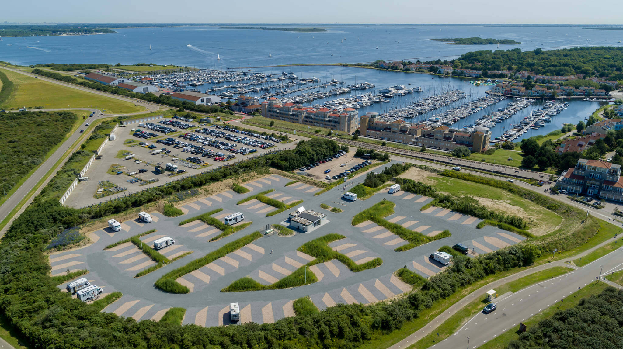 Camperpark Marina Port Zélande in Ouddorp, Nederland (2024) Alle