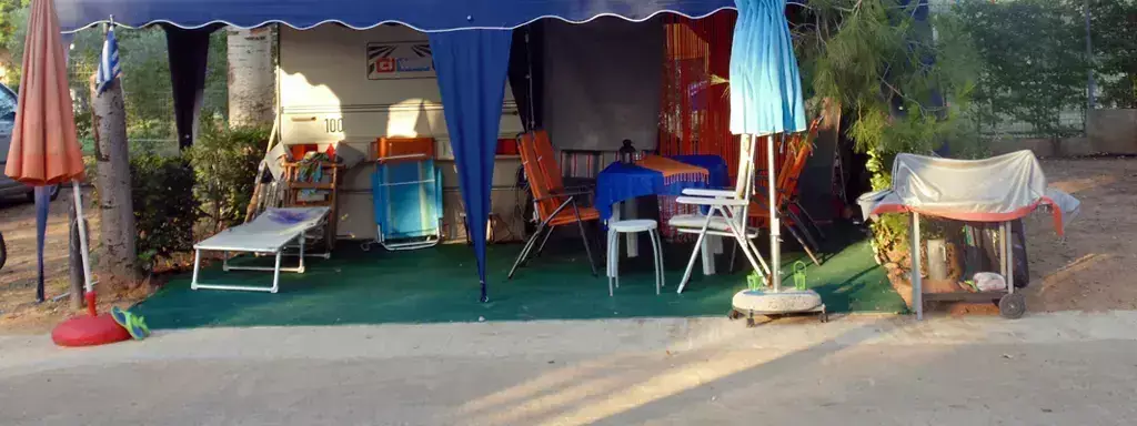 Pitch Camping A Ouzouni Beach