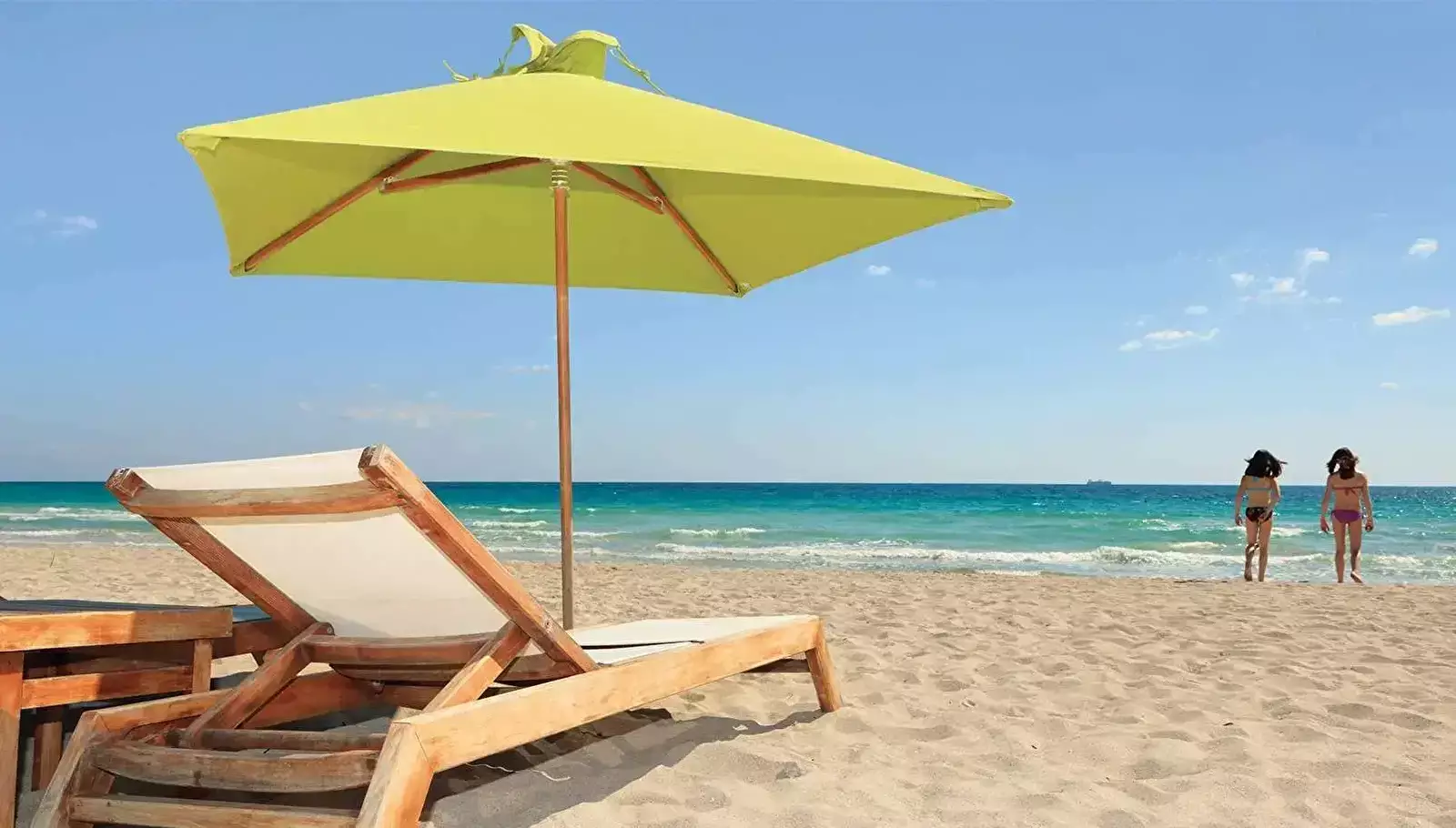 Beach Camping Ai Tucul