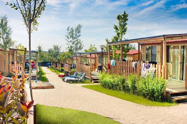 Camping Altomincio Family Park In Valeggio Sul Mincio Italy Jetcamp Com