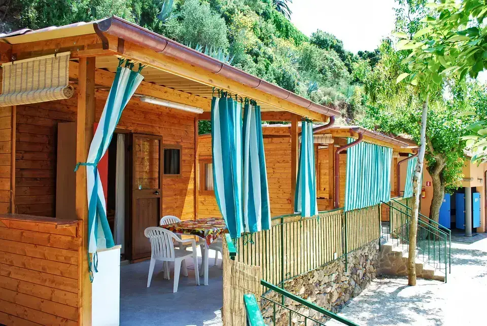 campingtisch stühle set reukmuuc Outdoor Klapptisch Stuhl für Camping & Picknick, tragbares 5-teiliges Metall-Esszimmer-Set mit 100 kg belastbaren Stühlen & Reisetasche inklusive, für Terrasse, Grillen, Wandern Sonstiges Treffen Sie Ihre Wahl::8 Devote Advanced 0 FensterputzerHandschuhe langlebig Verschiedene Witterungsbedingungen Die