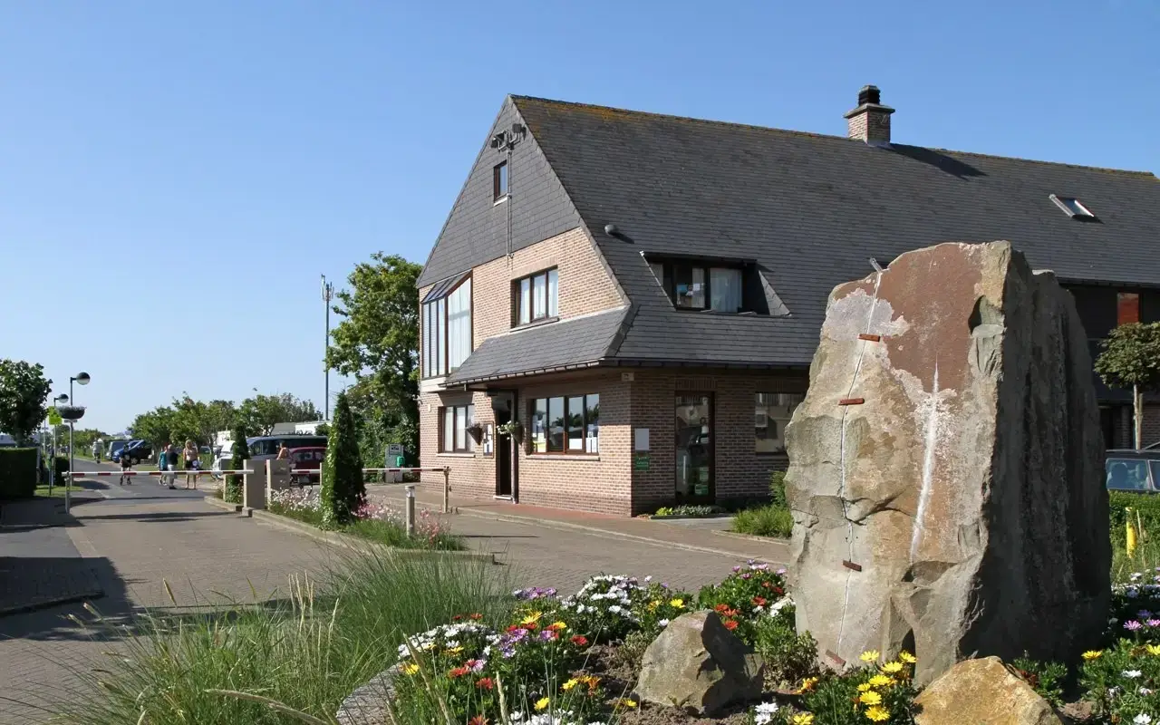 dachzelt leiter Ausziehbare Dachzelt-Leiter  Hier online bestellen   Naturbummler