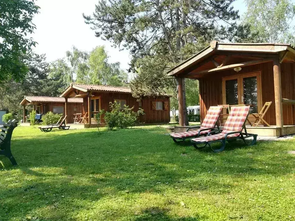 Chalet-Bungalow-Huisje Camping Au Clair Ruisseau
