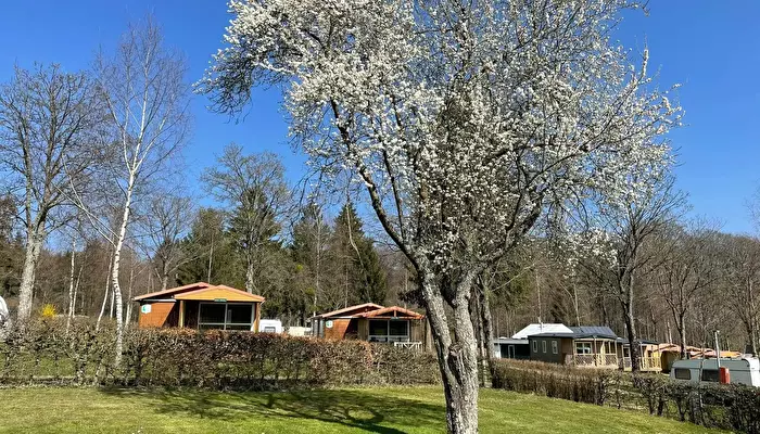 Camping Auf Kengert.