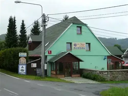 Cottage-Holiday Home Camping Autokemp Mlýn
