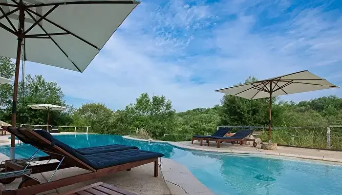 Camping Aux Lodges Du Mas De Nadal.