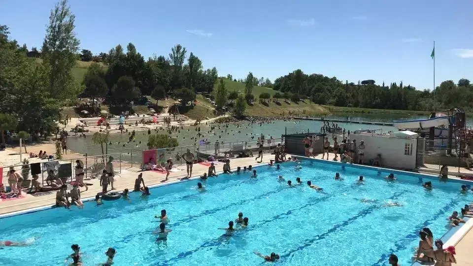 Swimming pool Camping Base de Loisirs des 3 Lacs